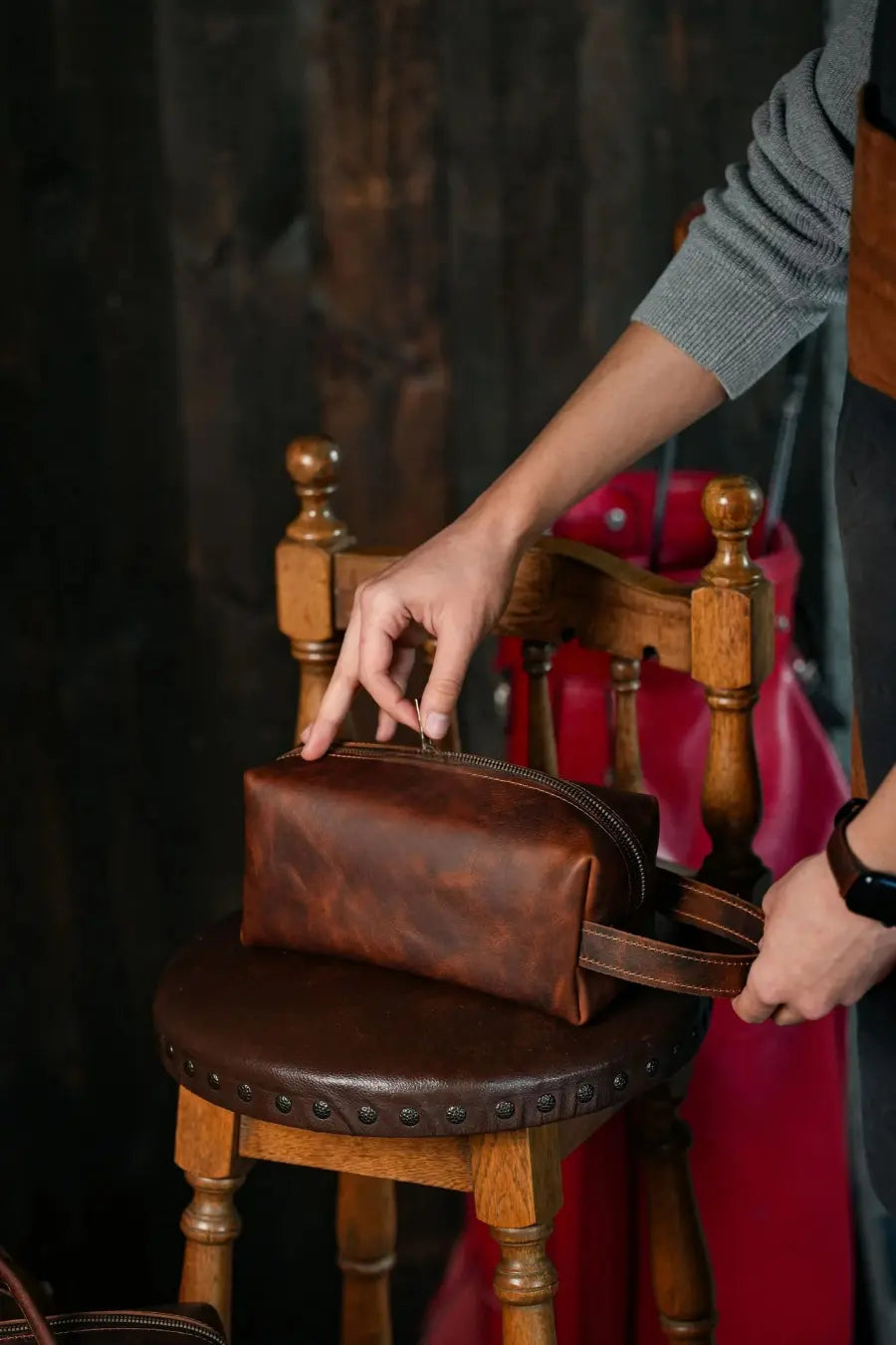 Viaticus — Leather Wash Bag