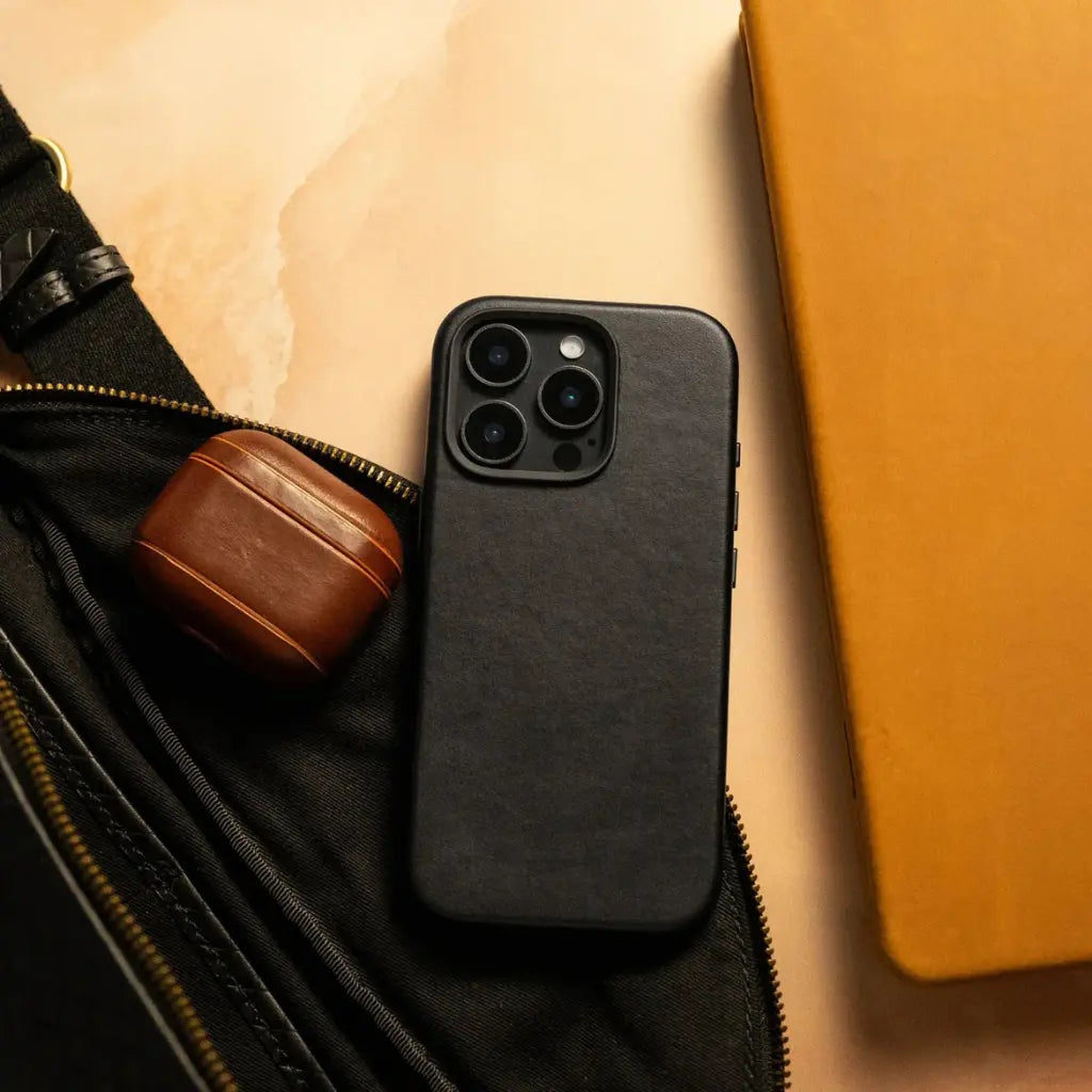 Orbis — Full-Grain Nappa Leather Case