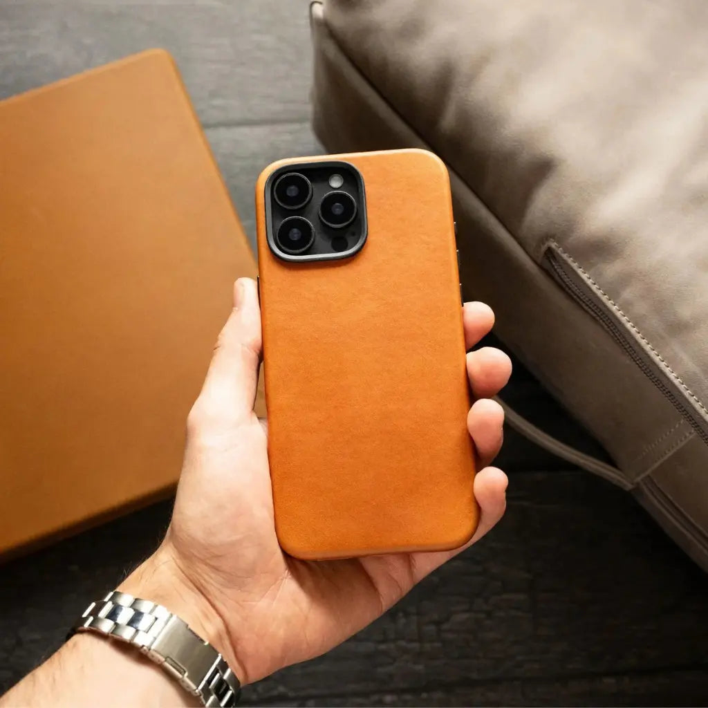 Orbis — Full-Grain Nappa Leather Case