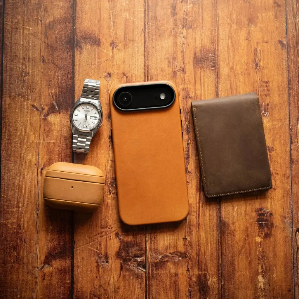 Orbis — Full-Grain Nappa Leather Case