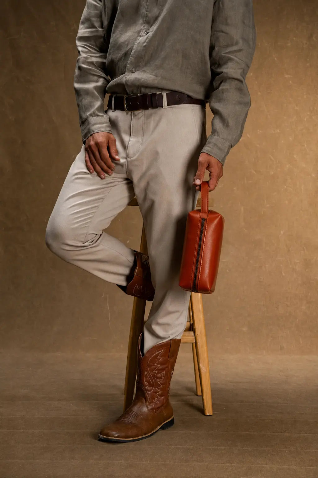Viaticus — Leather Wash Bag