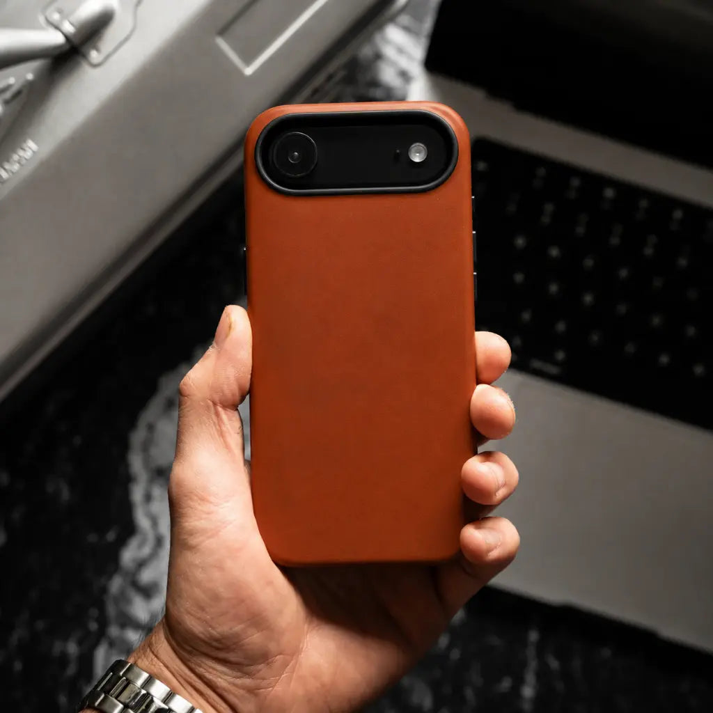 Orbis — Full-Grain Nappa Leather Case