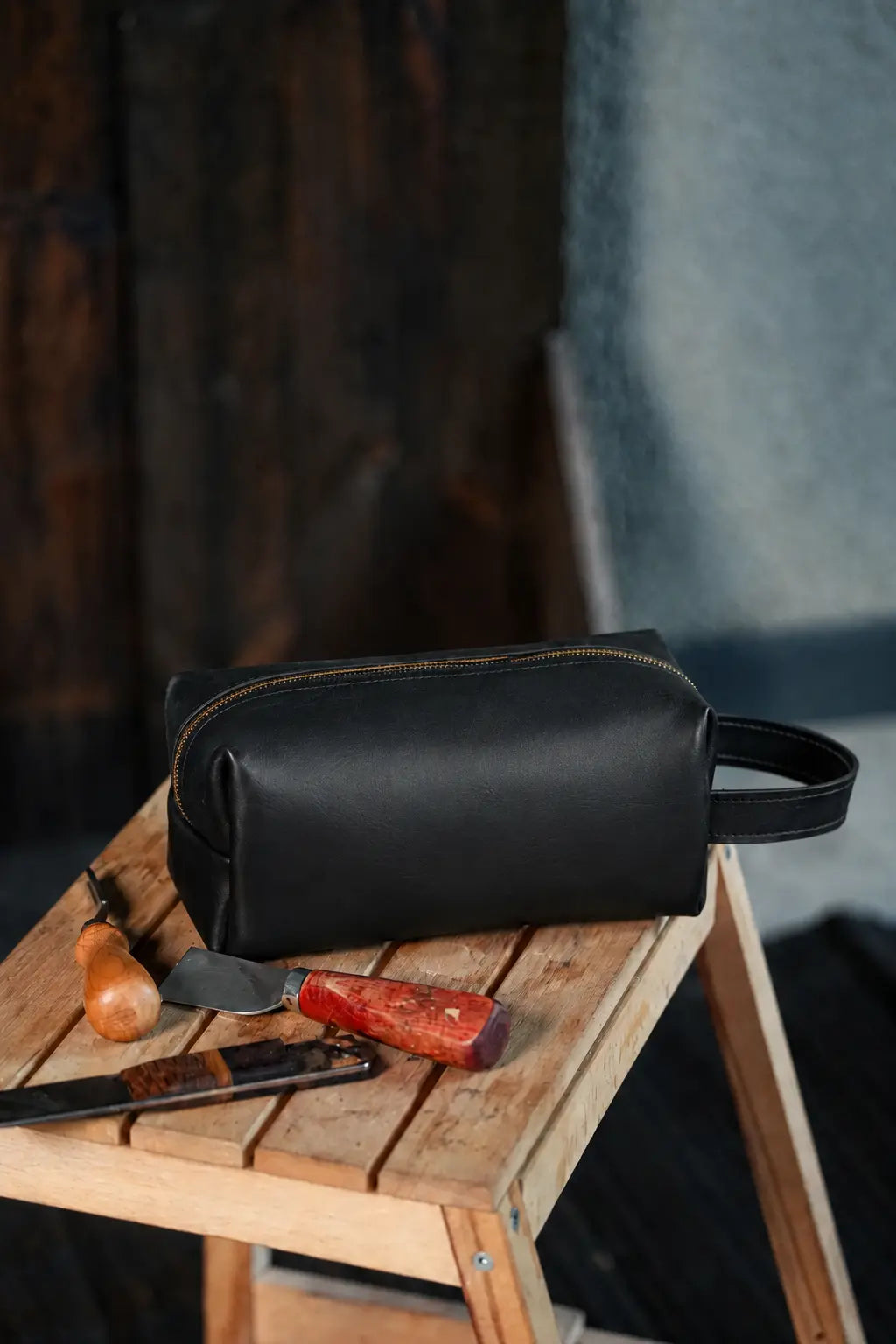 Viaticus — Leather Wash Bag