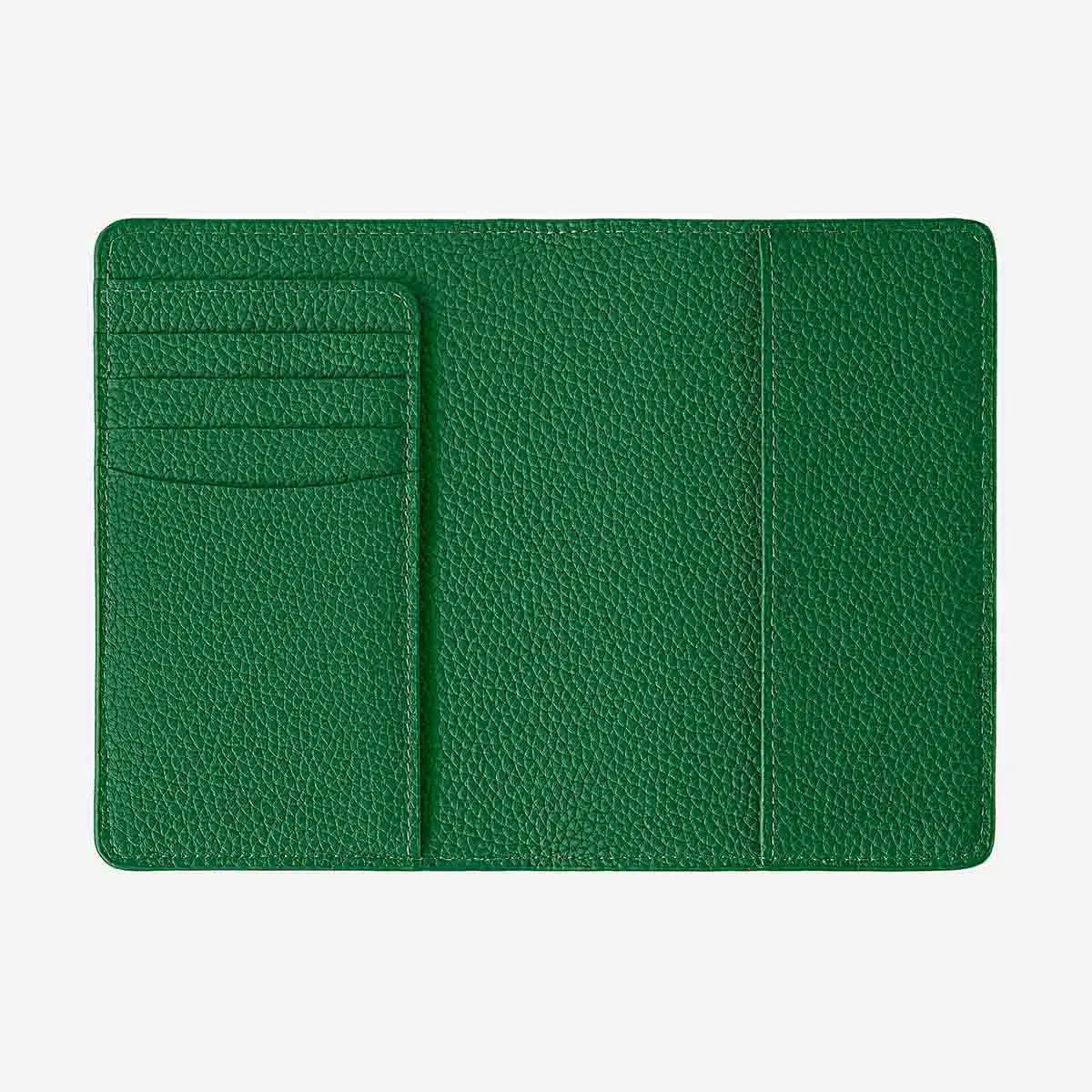 Iter — Full-Grain Pebbled Leather Passport Holder