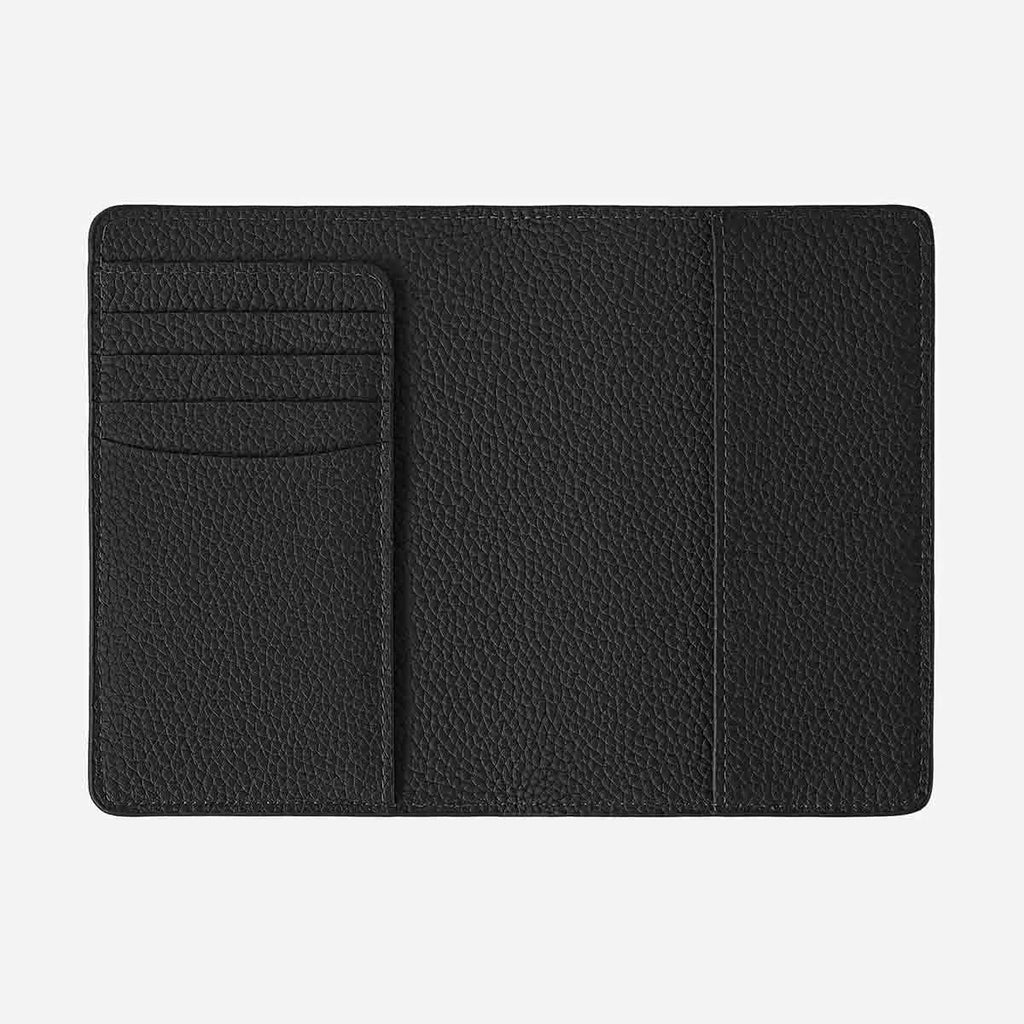 Iter — Full-Grain Pebbled Leather Passport Holder