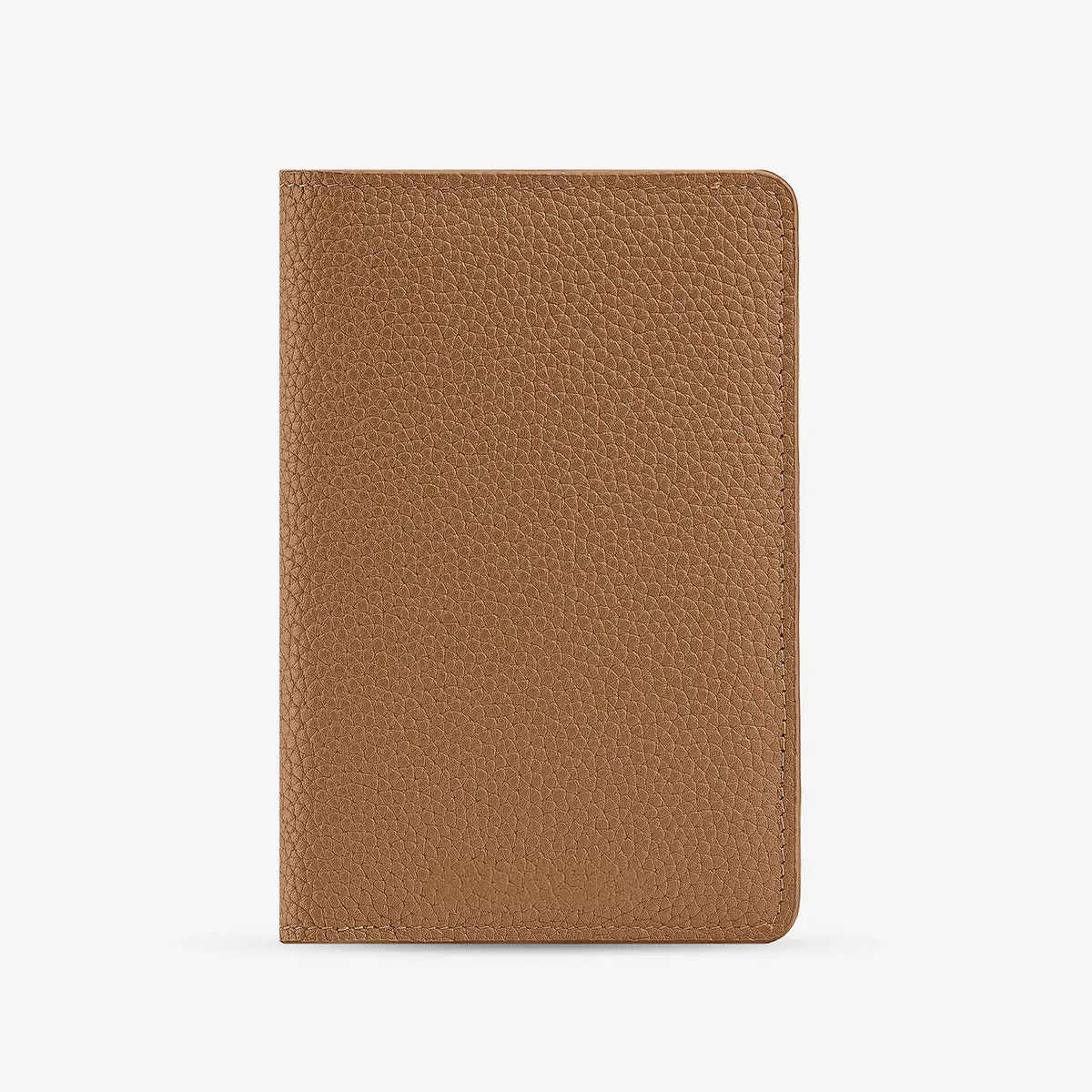 Iter — Full-Grain Pebbled Leather Passport Holder