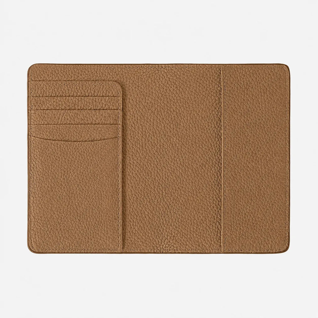 Iter — Full-Grain Pebbled Leather Passport Holder